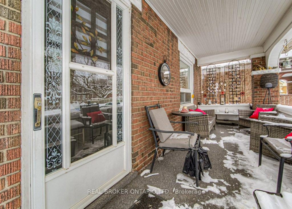 Photo 4 of 60 Blucher Street, Kitchener — HOMEH