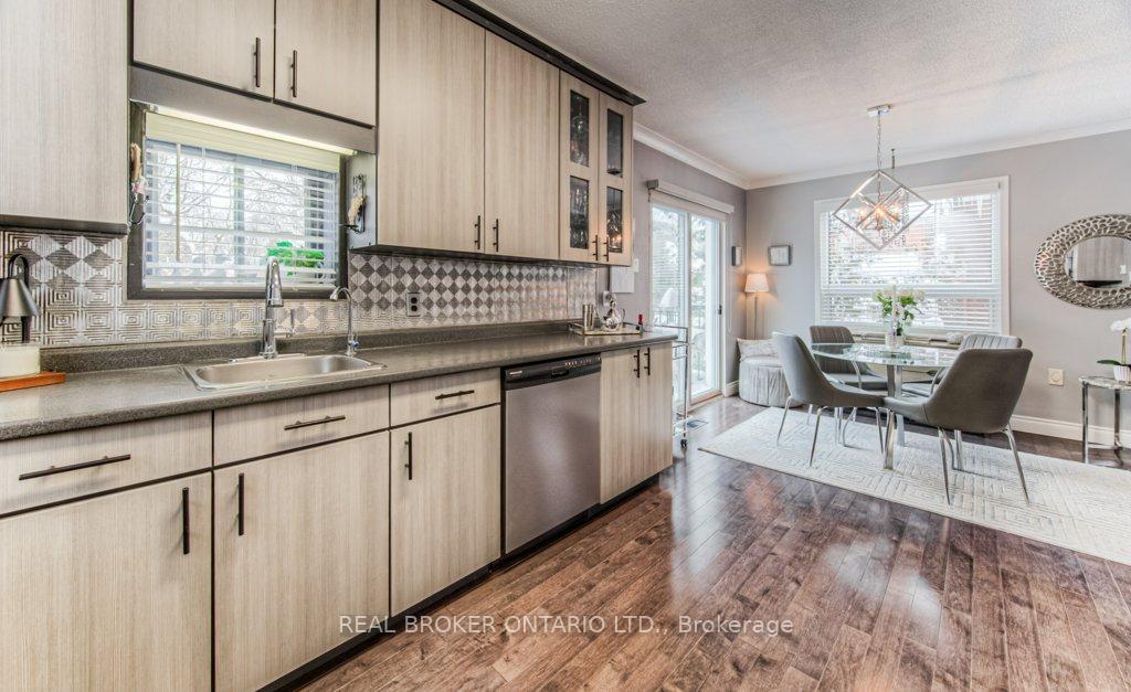 Photo 17 of 60 Blucher Street, Kitchener — HOMEH