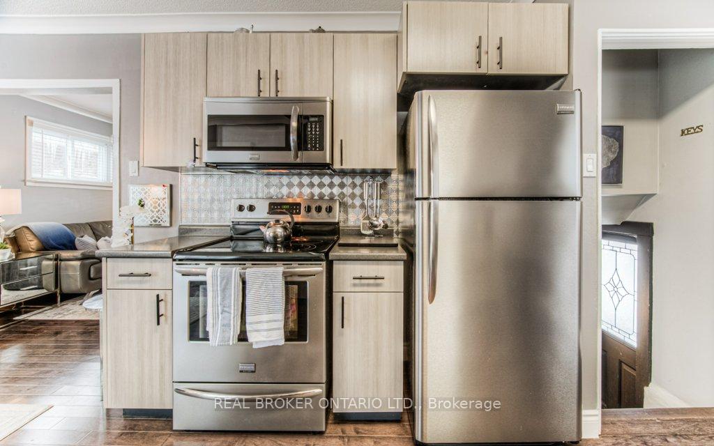 Photo 20 of 60 Blucher Street, Kitchener — HOMEH