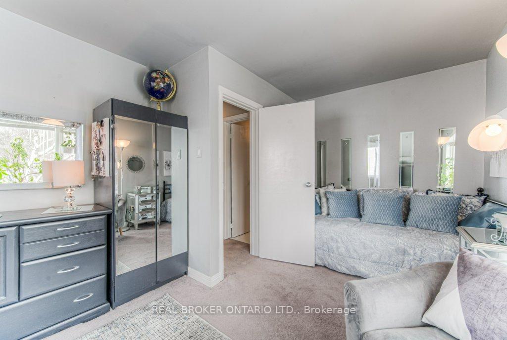 Photo 27 of 60 Blucher Street, Kitchener — HOMEH