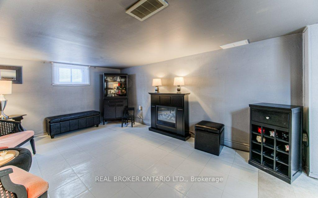 Photo 30 of 60 Blucher Street, Kitchener — HOMEH