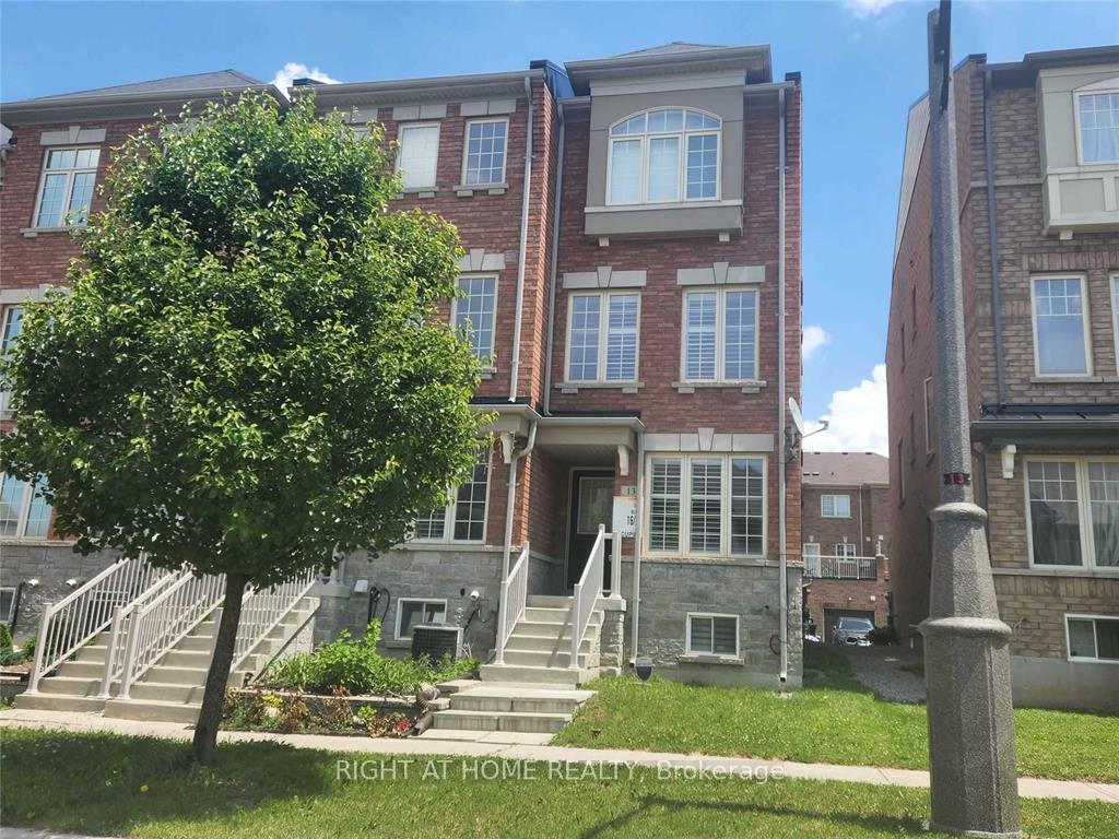 Photo 1 of 13 Valliere Drive, Markham, Berczy — HOMEH