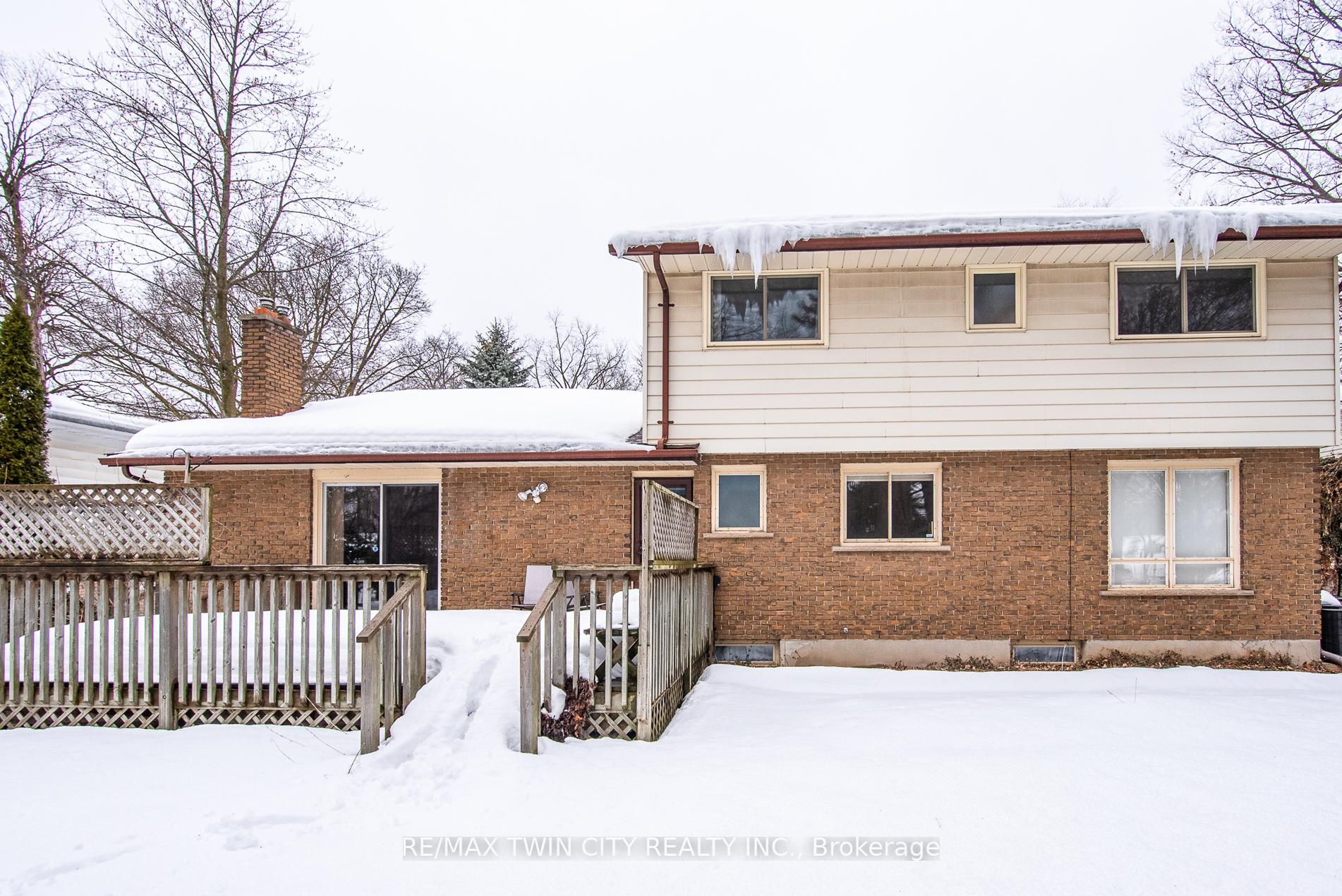 Photo 8 of 159 Shuh Avenue, Kitchener — HOMEH