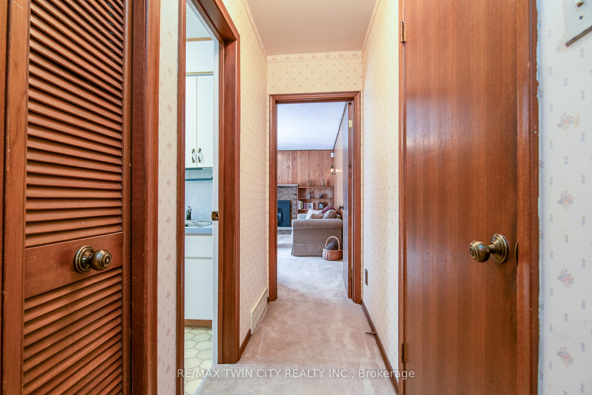 Photo 23 of 159 Shuh Avenue, Kitchener — HOMEH