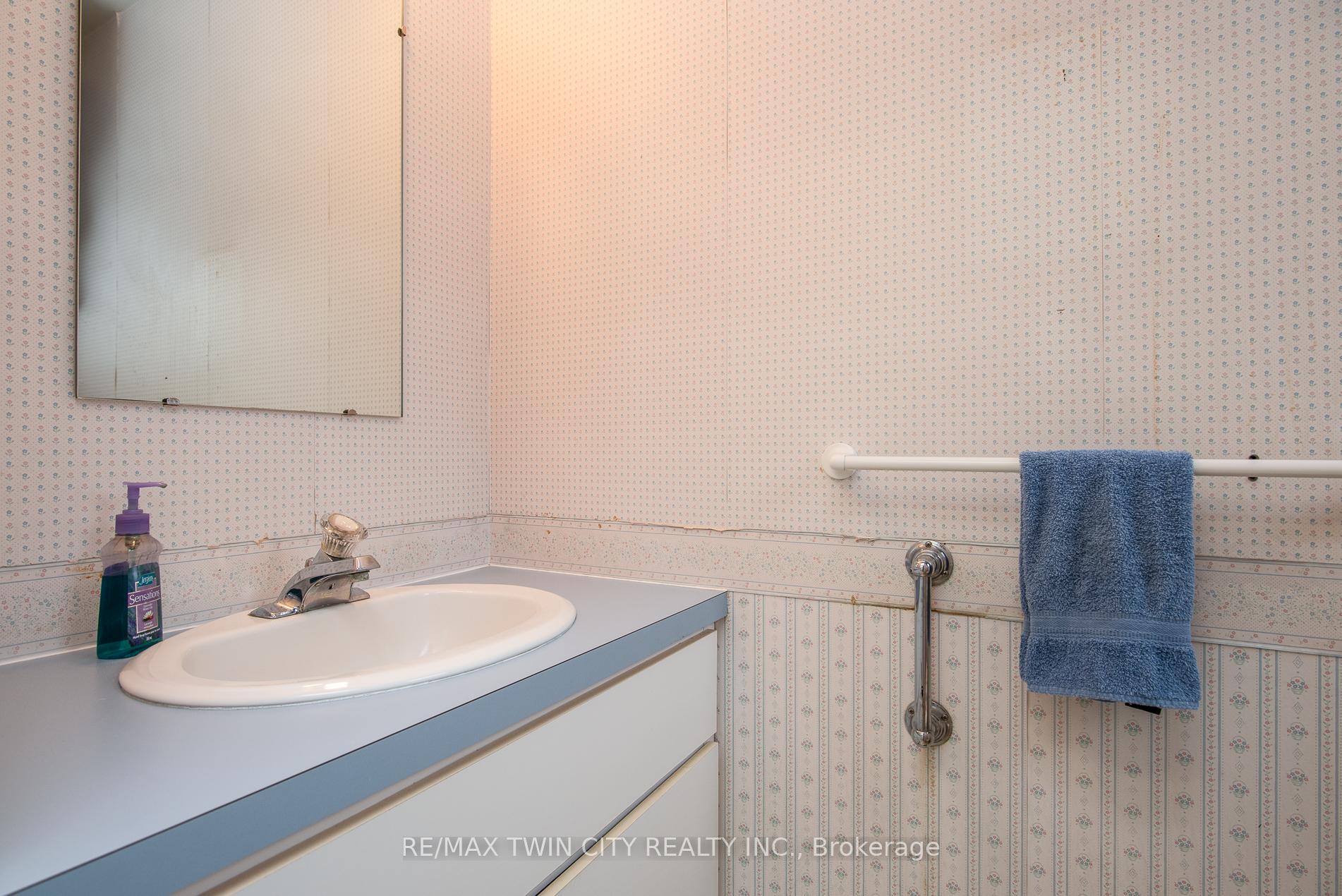 Photo 28 of 159 Shuh Avenue, Kitchener — HOMEH