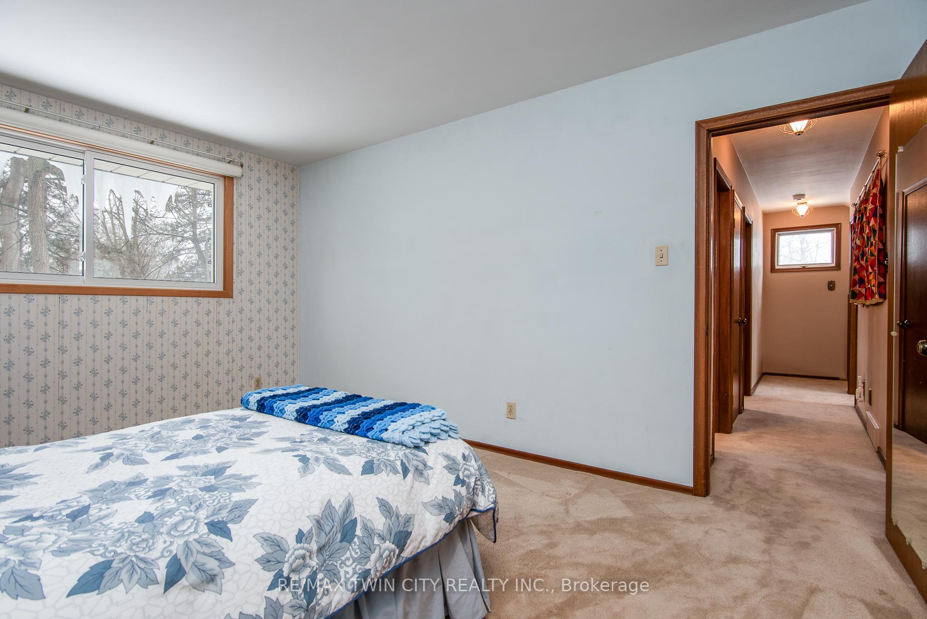 Photo 32 of 159 Shuh Avenue, Kitchener — HOMEH