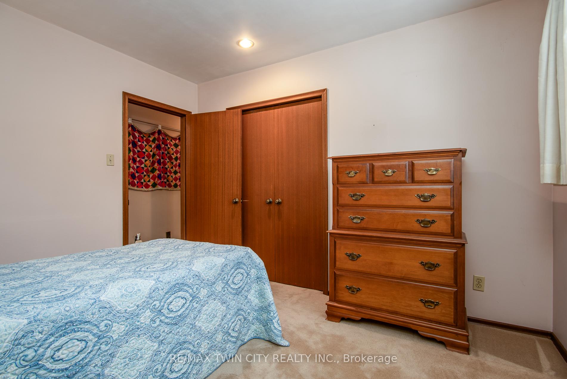 Photo 37 of 159 Shuh Avenue, Kitchener — HOMEH