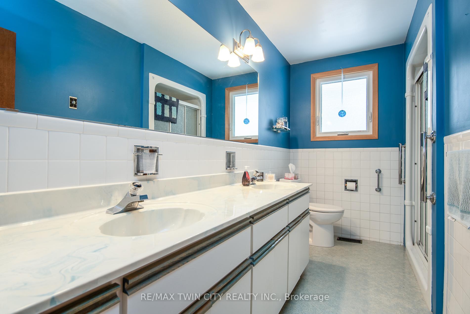 Photo 38 of 159 Shuh Avenue, Kitchener — HOMEH