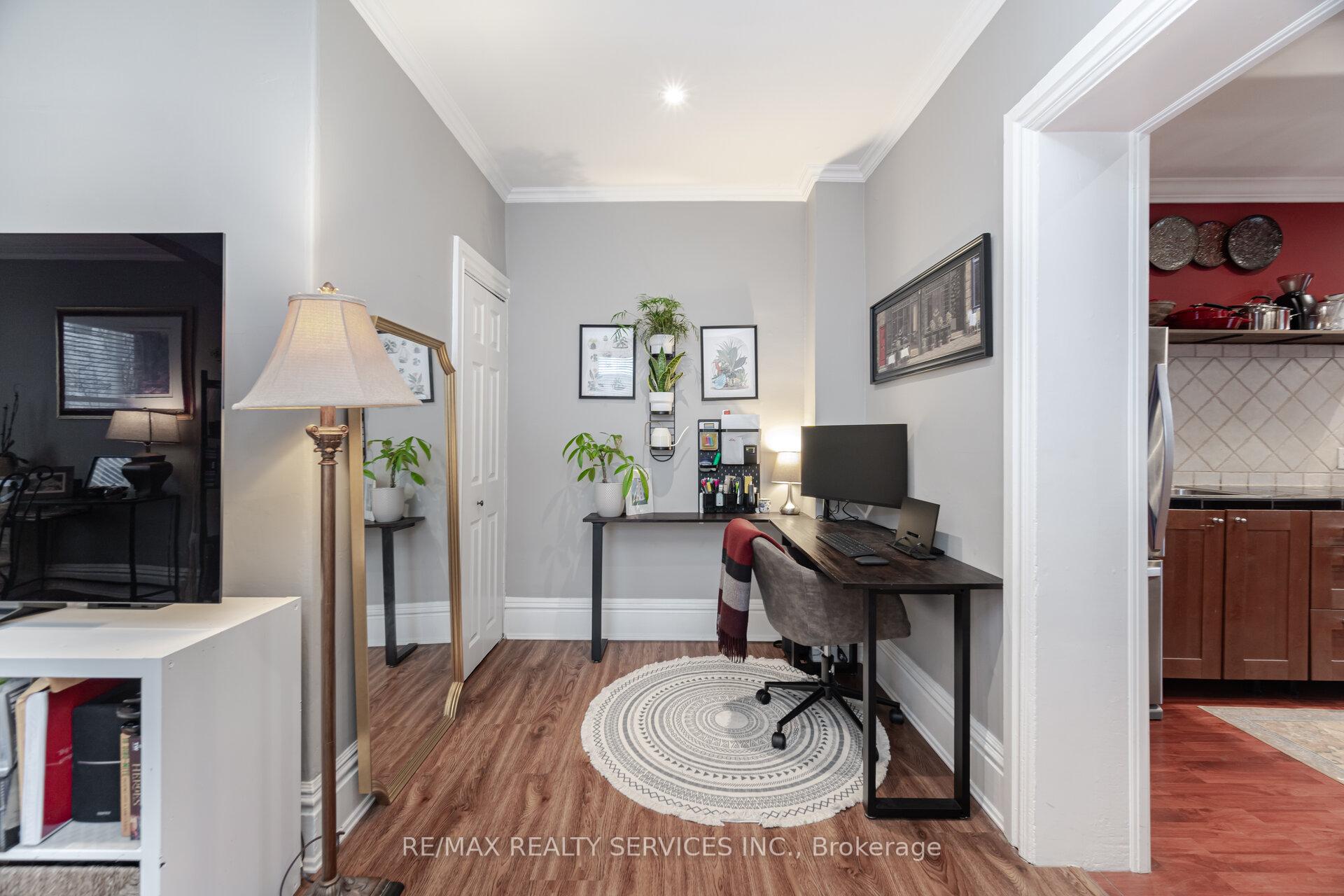 Photo 12 of 337 Upper Sherman Avenue, Hamilton, Raleigh — HOMEH