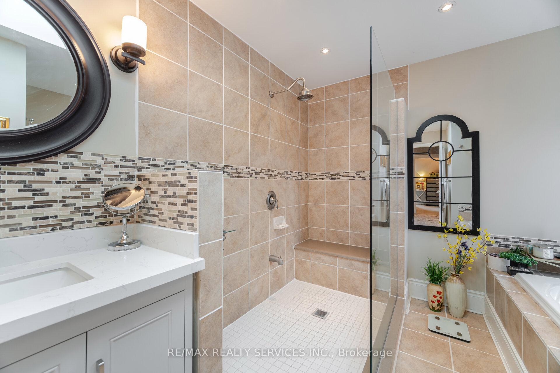 Photo 28 of 337 Upper Sherman Avenue, Hamilton, Raleigh — HOMEH