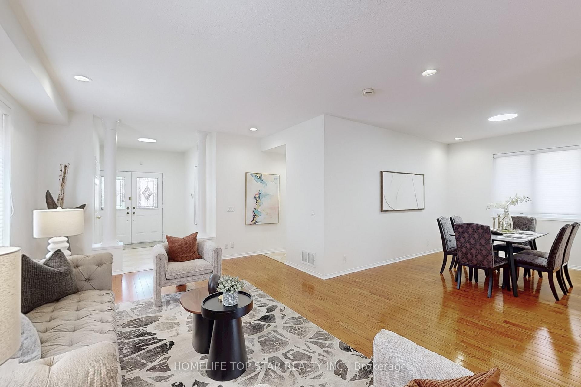 Photo 12 of 77 Red Ash Drive, Markham, Legacy — HOMEH