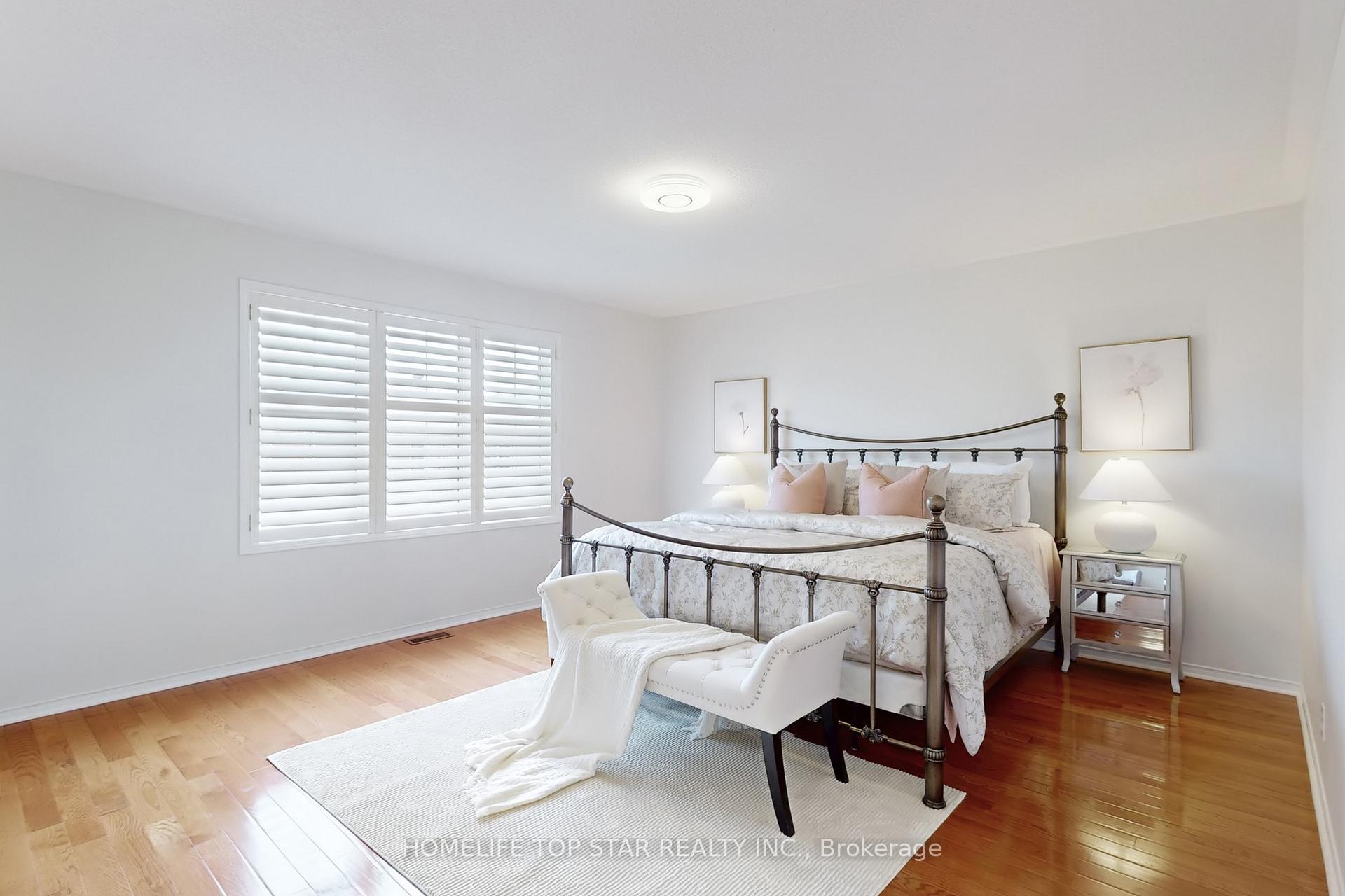 Photo 32 of 77 Red Ash Drive, Markham, Legacy — HOMEH