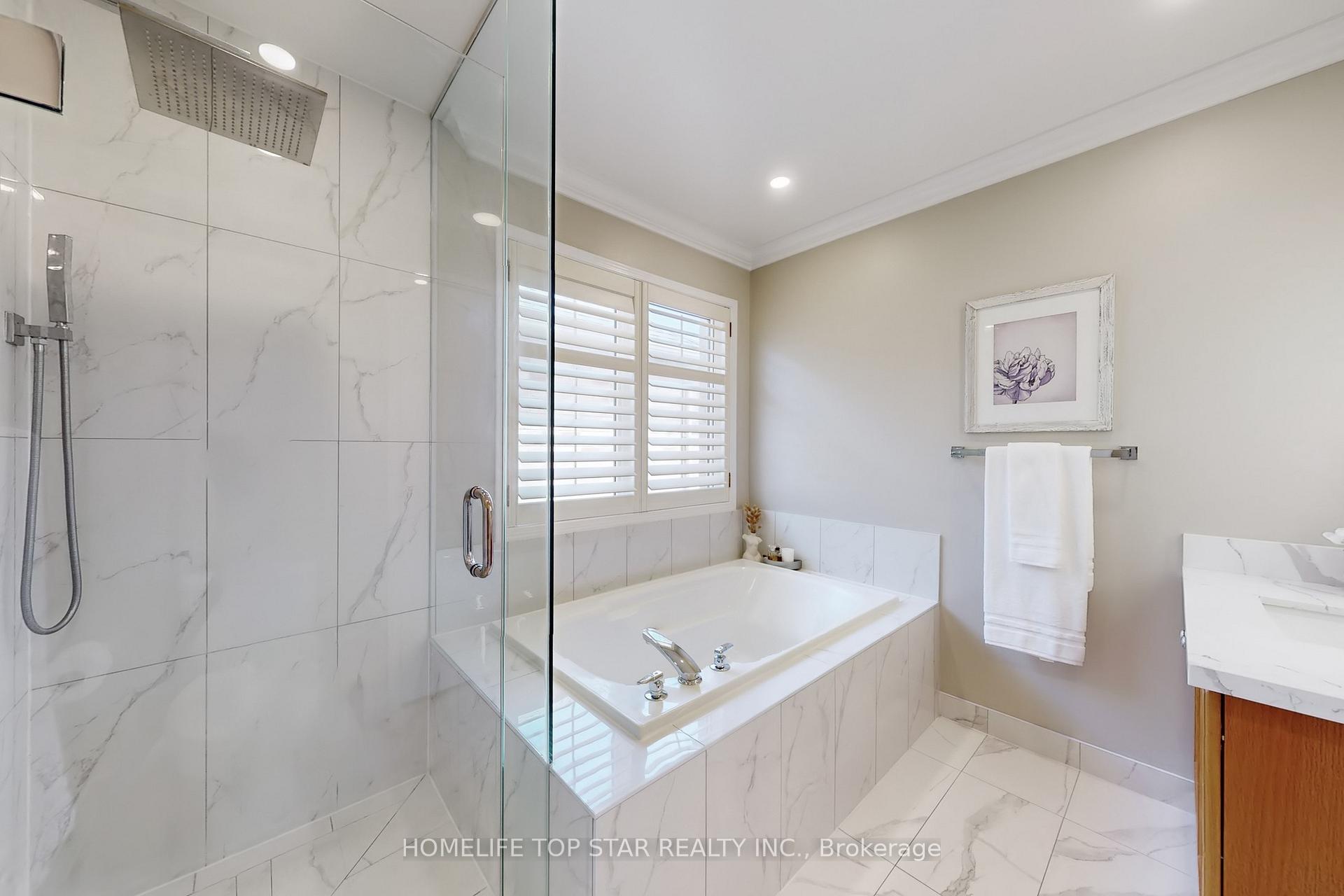 Photo 36 of 77 Red Ash Drive, Markham, Legacy — HOMEH