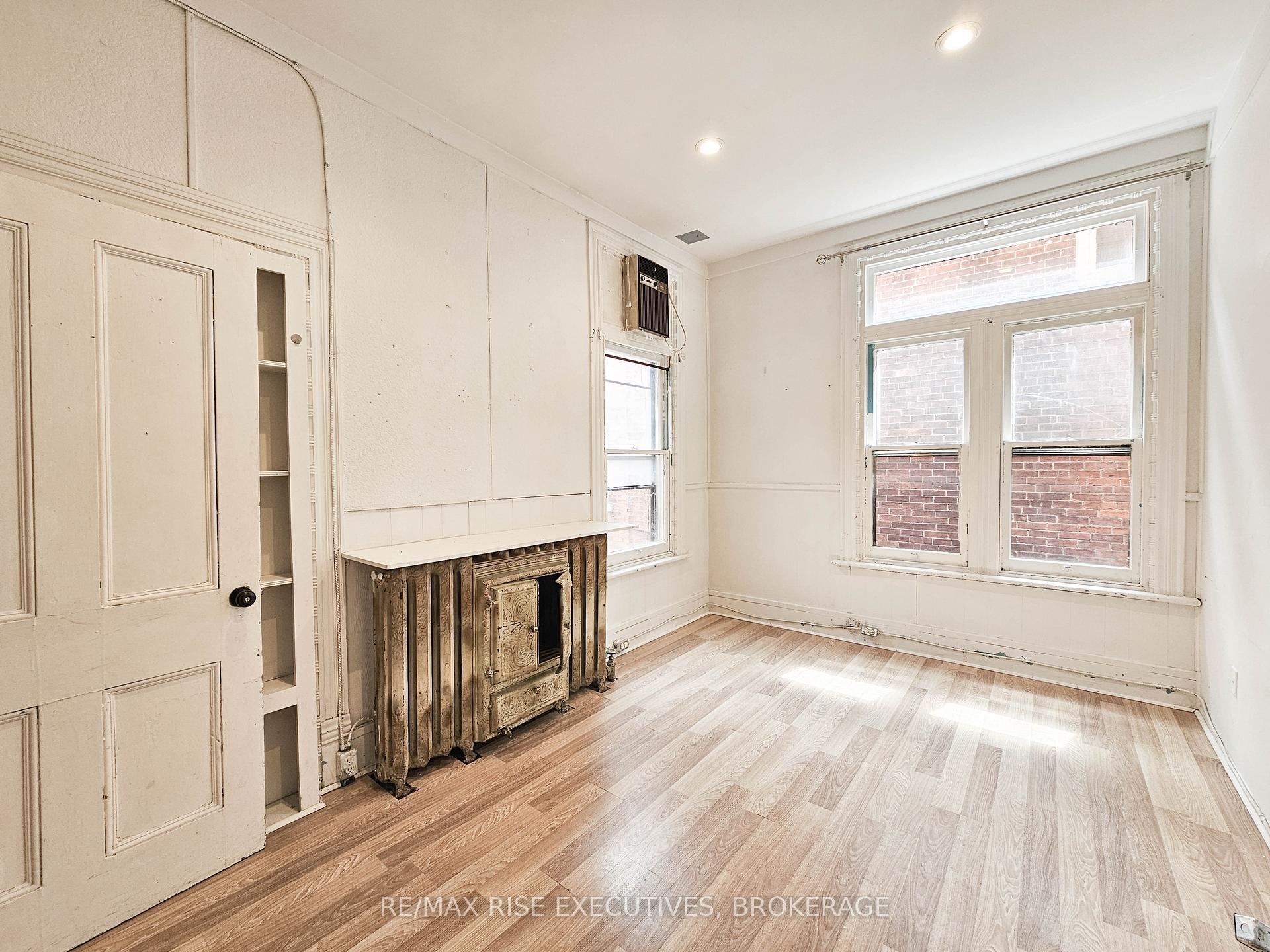 Photo 13 of 307 Alfred Street, Kingston, Central City East — HOMEH