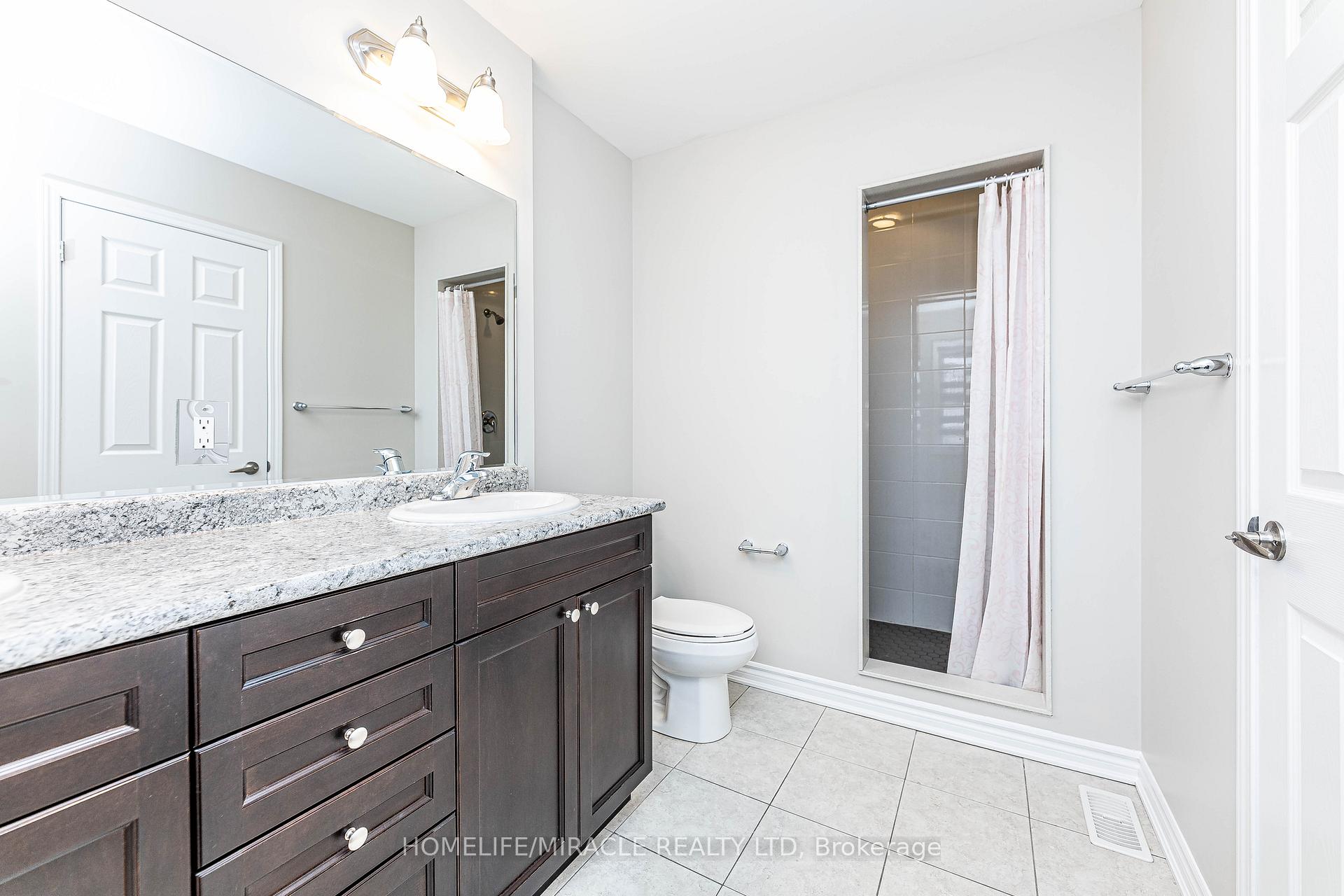 Photo 36 of 1633 Clitherow Street, Milton, Ford — HOMEH