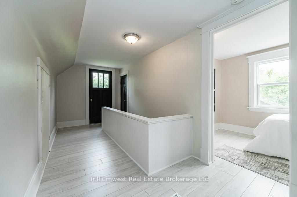 Photo 13 of 48 Troy Street, Kitchener — HOMEH