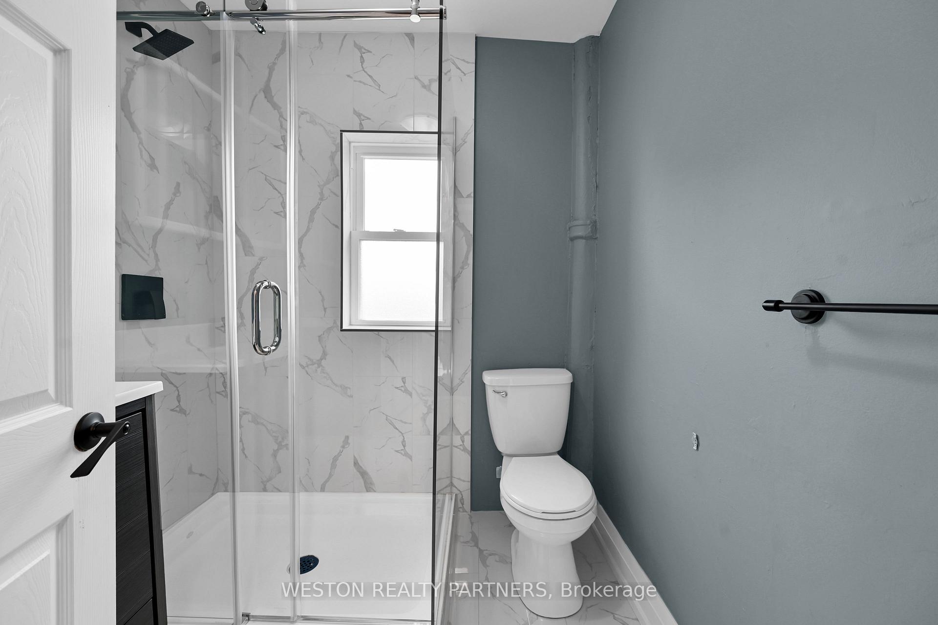 Photo 19 of 33 Shaw Street, Hamilton, Industrial Sector — HOMEH