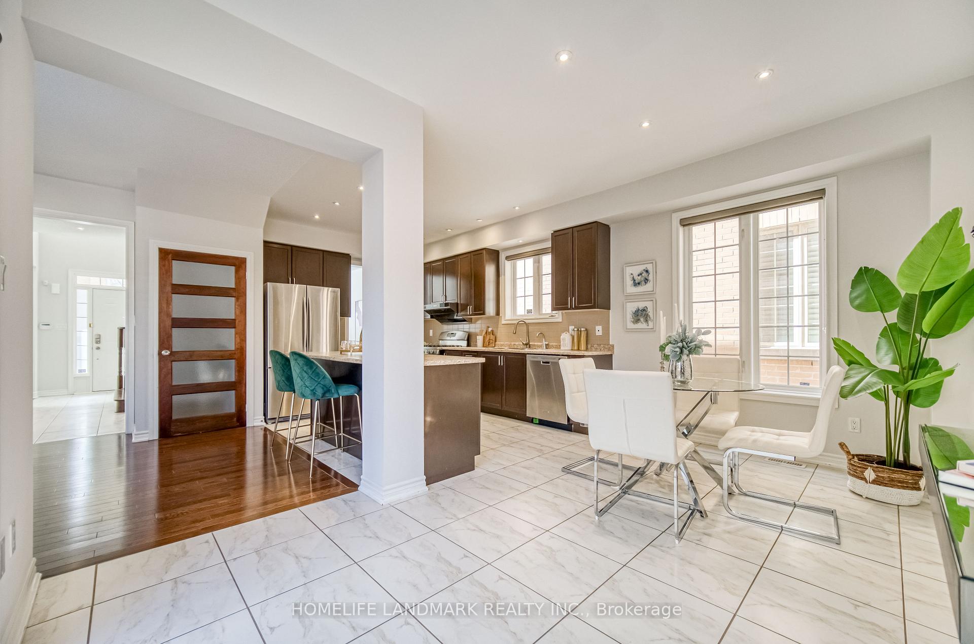 Photo 17 of 131 Reflection Road, Markham, Cathedraltown — HOMEH