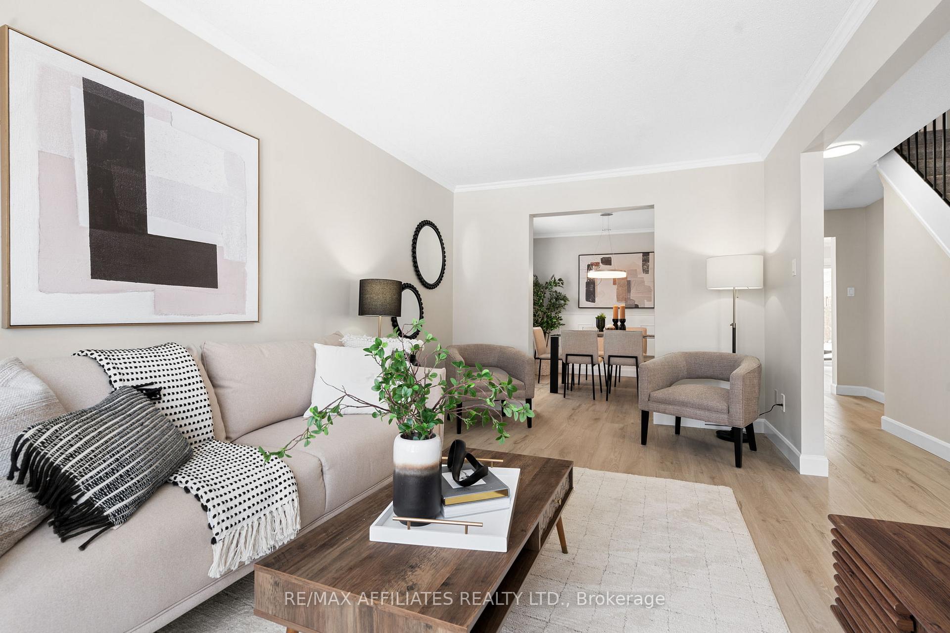 Photo 7 of 9 Filion Crescent, Ottawa, Kanata - Bridlewood — HOMEH