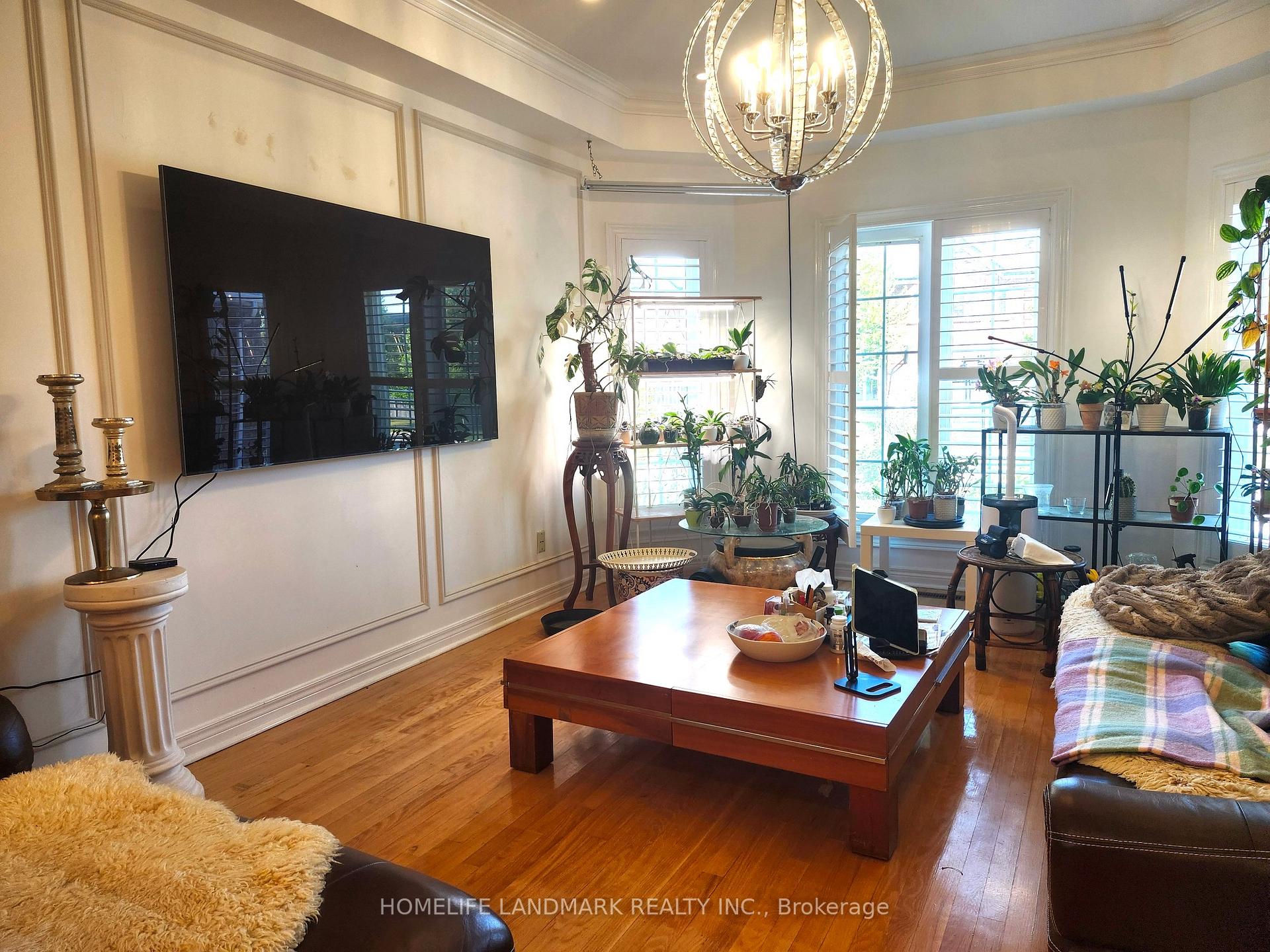 Photo 5 of 6 Holmesdale Drive, Markham, Cachet — HOMEH