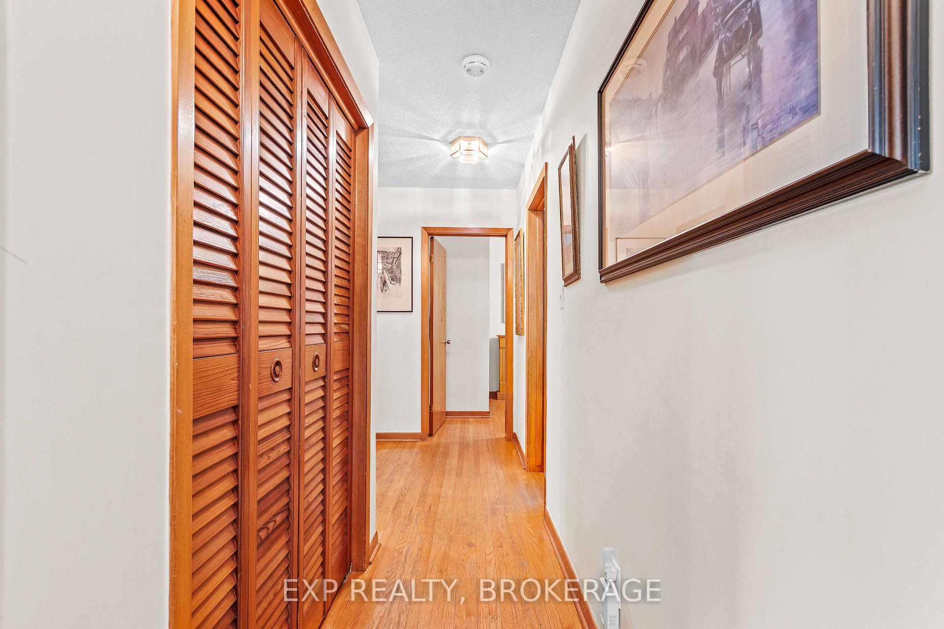 Photo 14 of 197 Fairway Hill Crescent, Kingston, Central City West — HOMEH