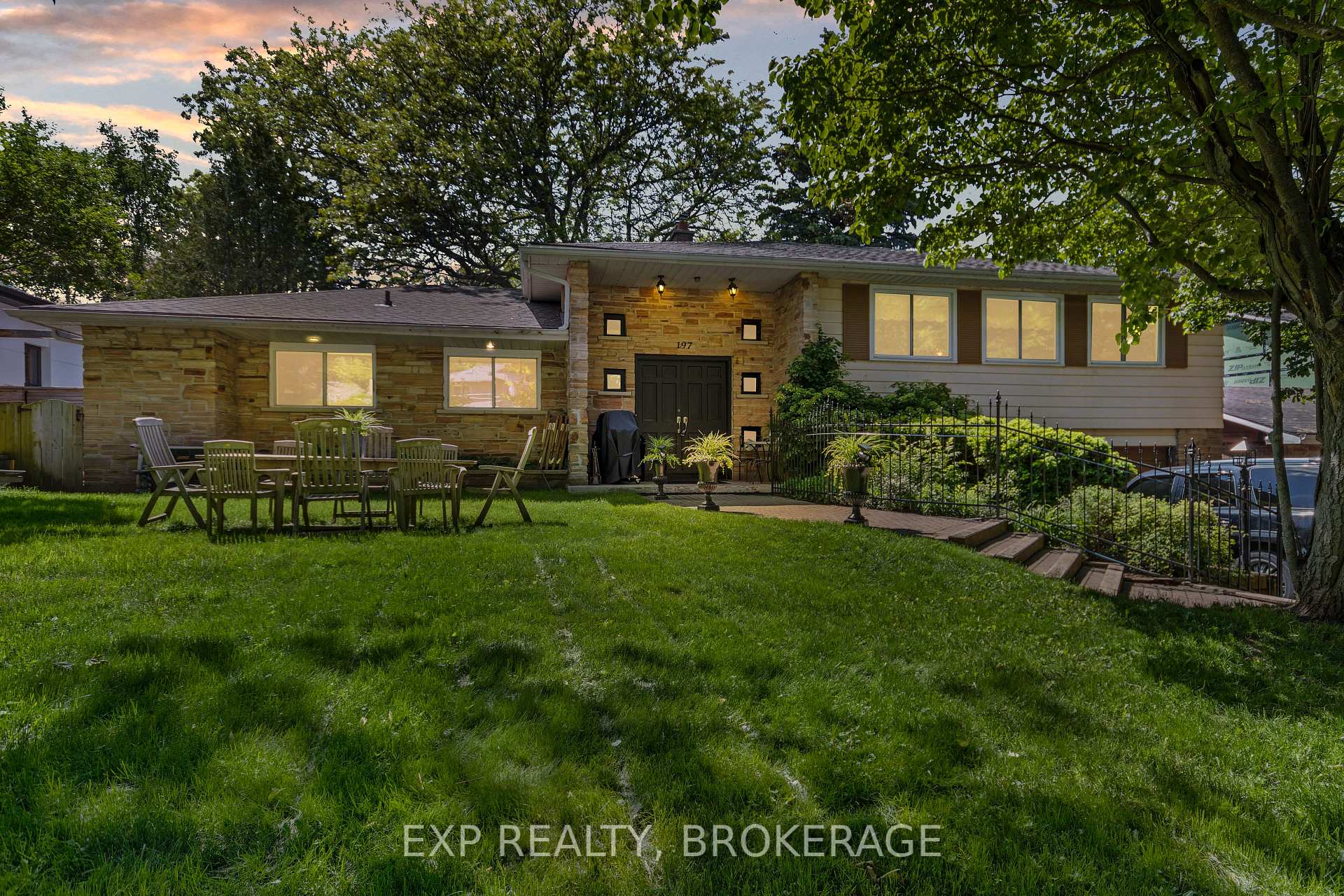 Photo 50 of 197 Fairway Hill Crescent, Kingston, Central City West — HOMEH