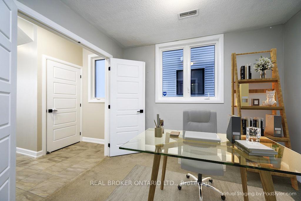 Photo 4 of 215 Hibernian Walk, Ottawa, Kanata - Emerald Meadows/Trailwest — HOMEH