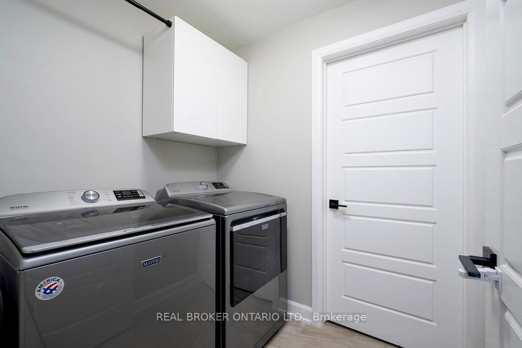 Photo 6 of 215 Hibernian Walk, Ottawa, Kanata - Emerald Meadows/Trailwest — HOMEH