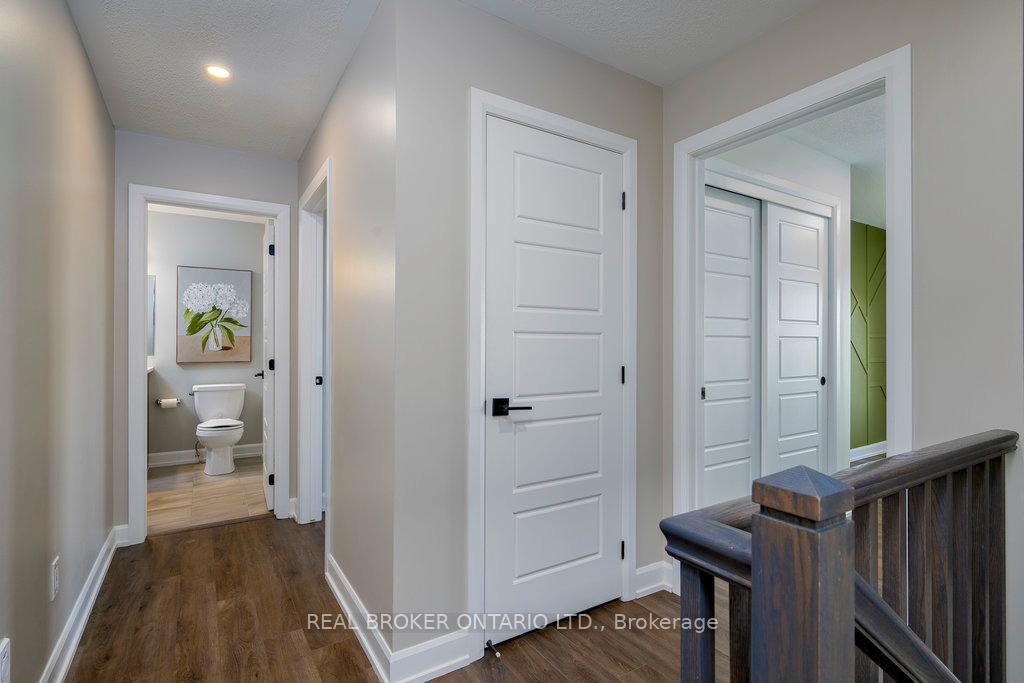 Photo 22 of 215 Hibernian Walk, Ottawa, Kanata - Emerald Meadows/Trailwest — HOMEH