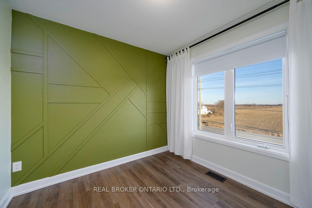 Photo 29 of 215 Hibernian Walk, Ottawa, Kanata - Emerald Meadows/Trailwest — HOMEH