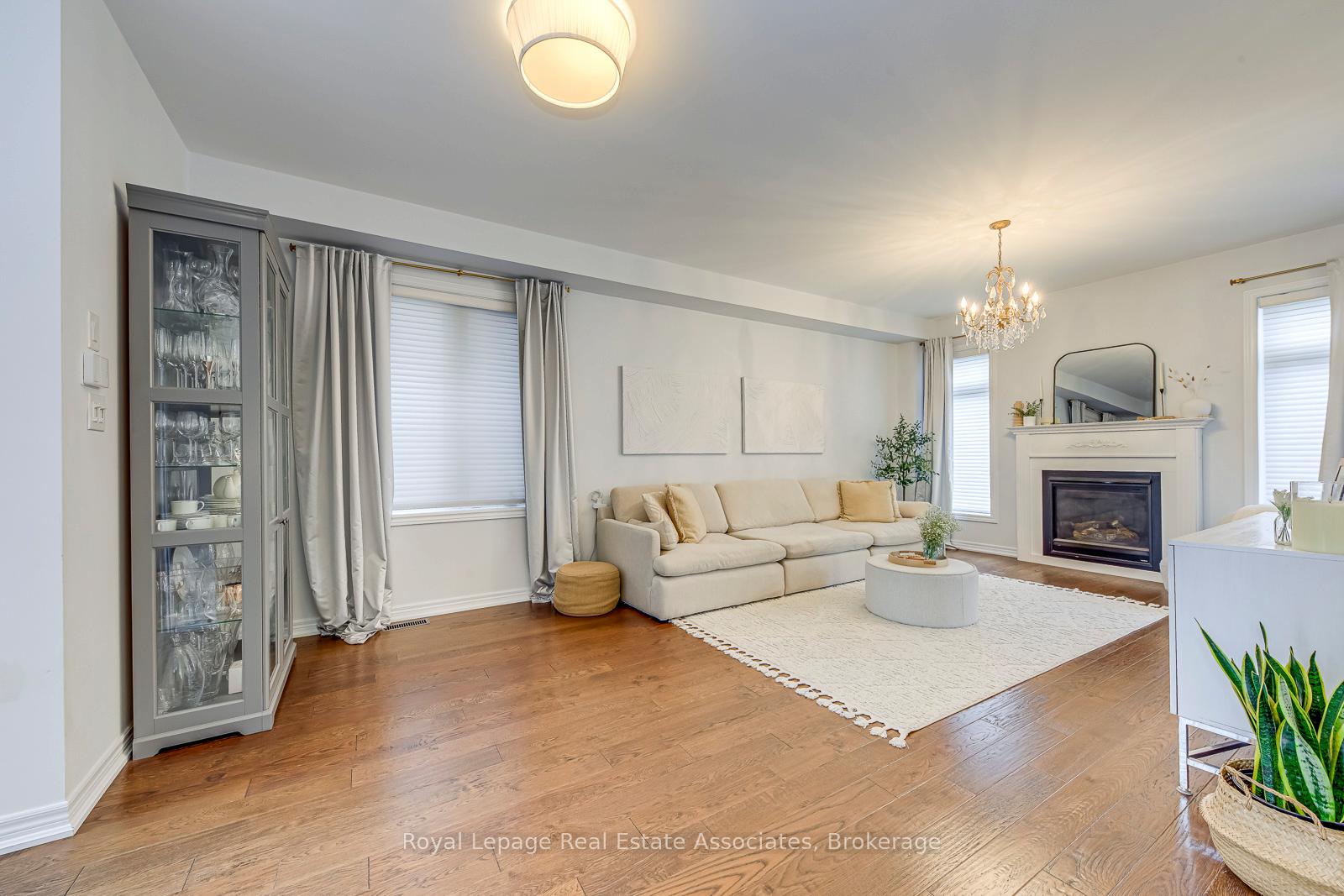Photo 7 of 191 Holmes Crescent, Milton, Scott — HOMEH