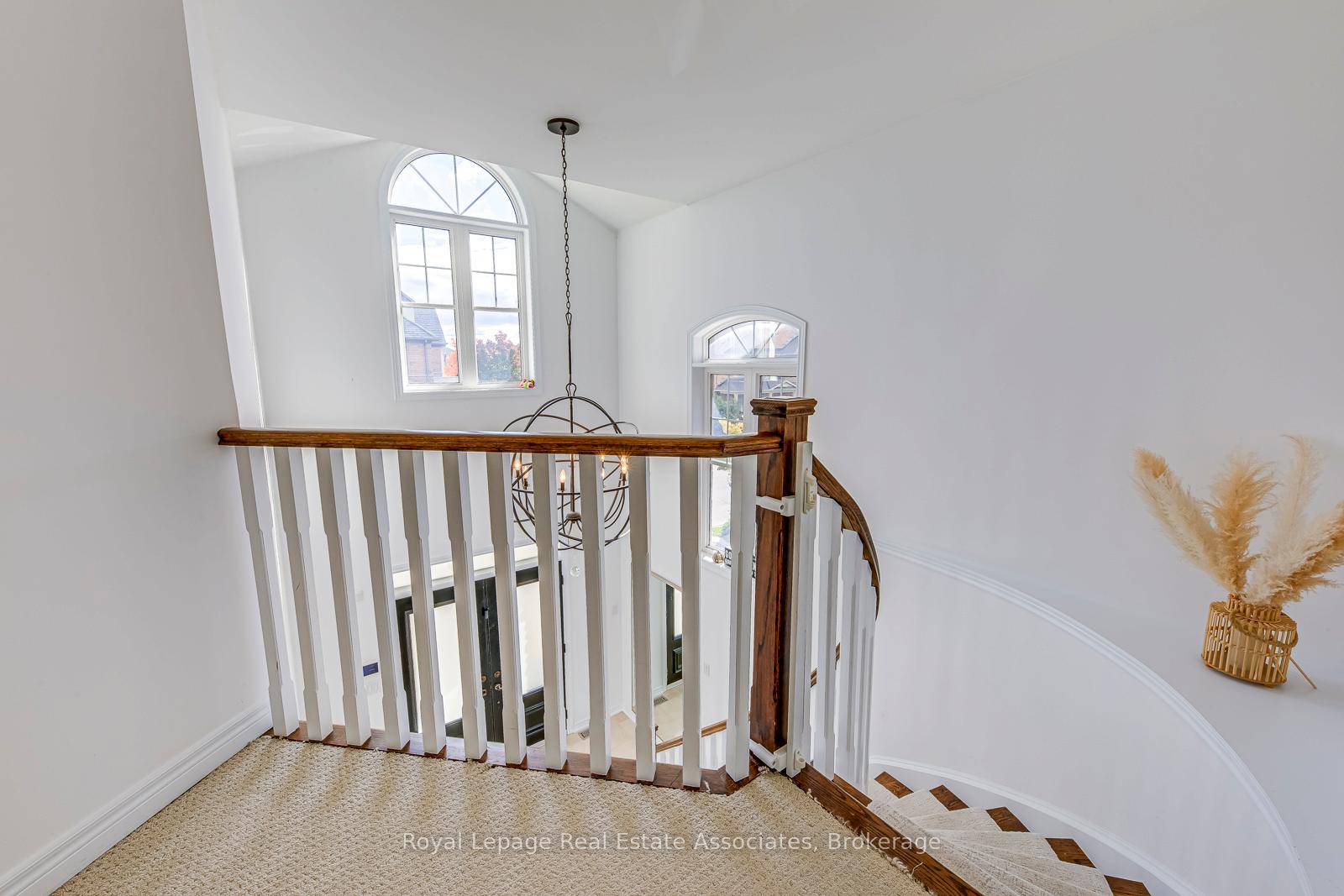 Photo 22 of 191 Holmes Crescent, Milton, Scott — HOMEH