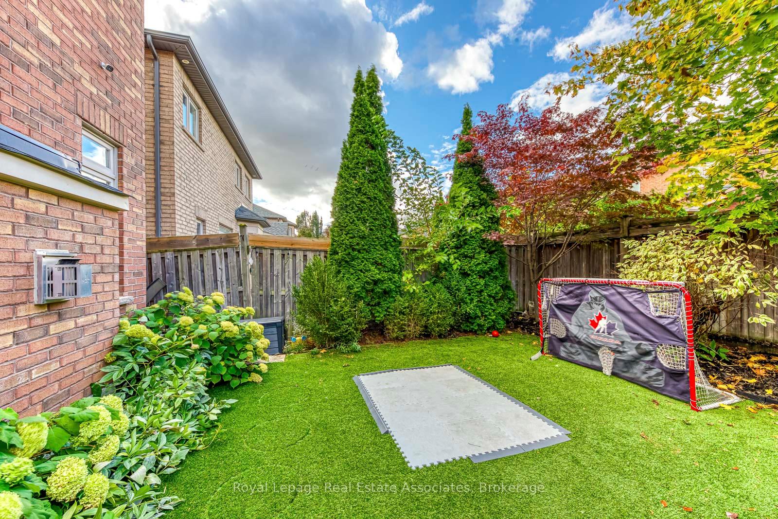 Photo 46 of 191 Holmes Crescent, Milton, Scott — HOMEH