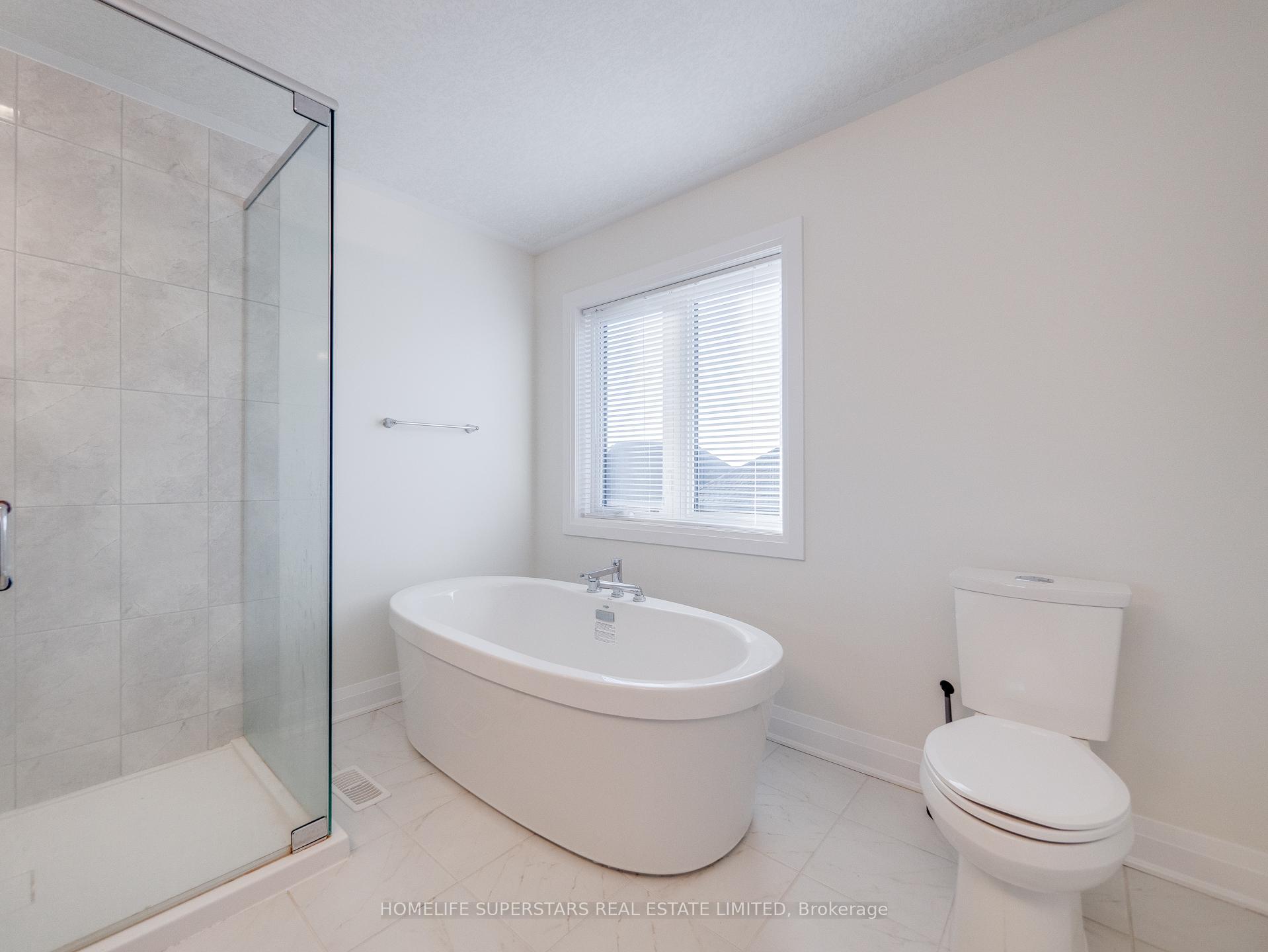 Photo 28 of 645 Benninger Drive, Kitchener — HOMEH