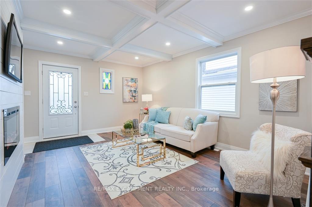 Photo 2 of Unit UPPER  UNIT, 180 Tolton Avenue, Hamilton, Normanhurst — HOMEH