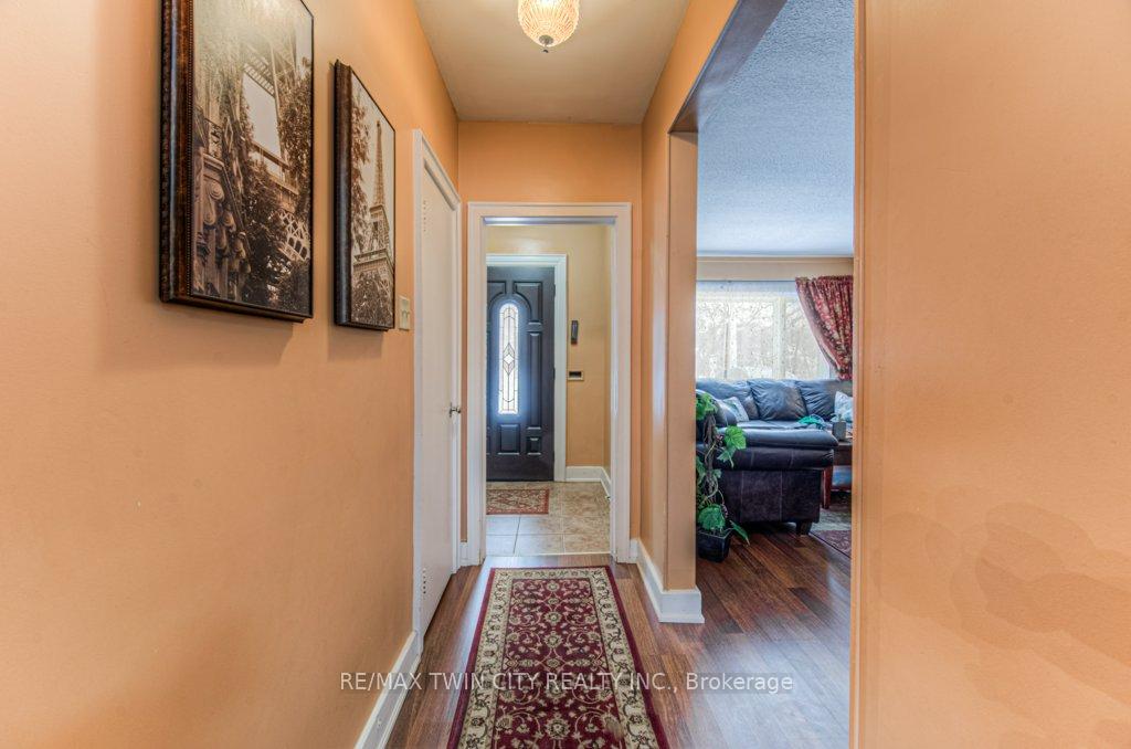 Photo 5 of 255 Bedford Road, Kitchener — HOMEH