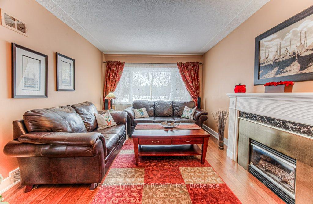 Photo 8 of 255 Bedford Road, Kitchener — HOMEH