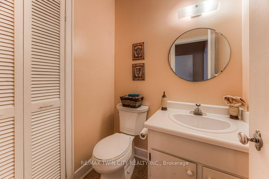 Photo 21 of 255 Bedford Road, Kitchener — HOMEH