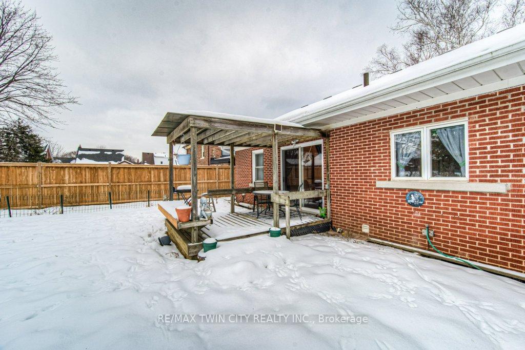 Photo 26 of 255 Bedford Road, Kitchener — HOMEH