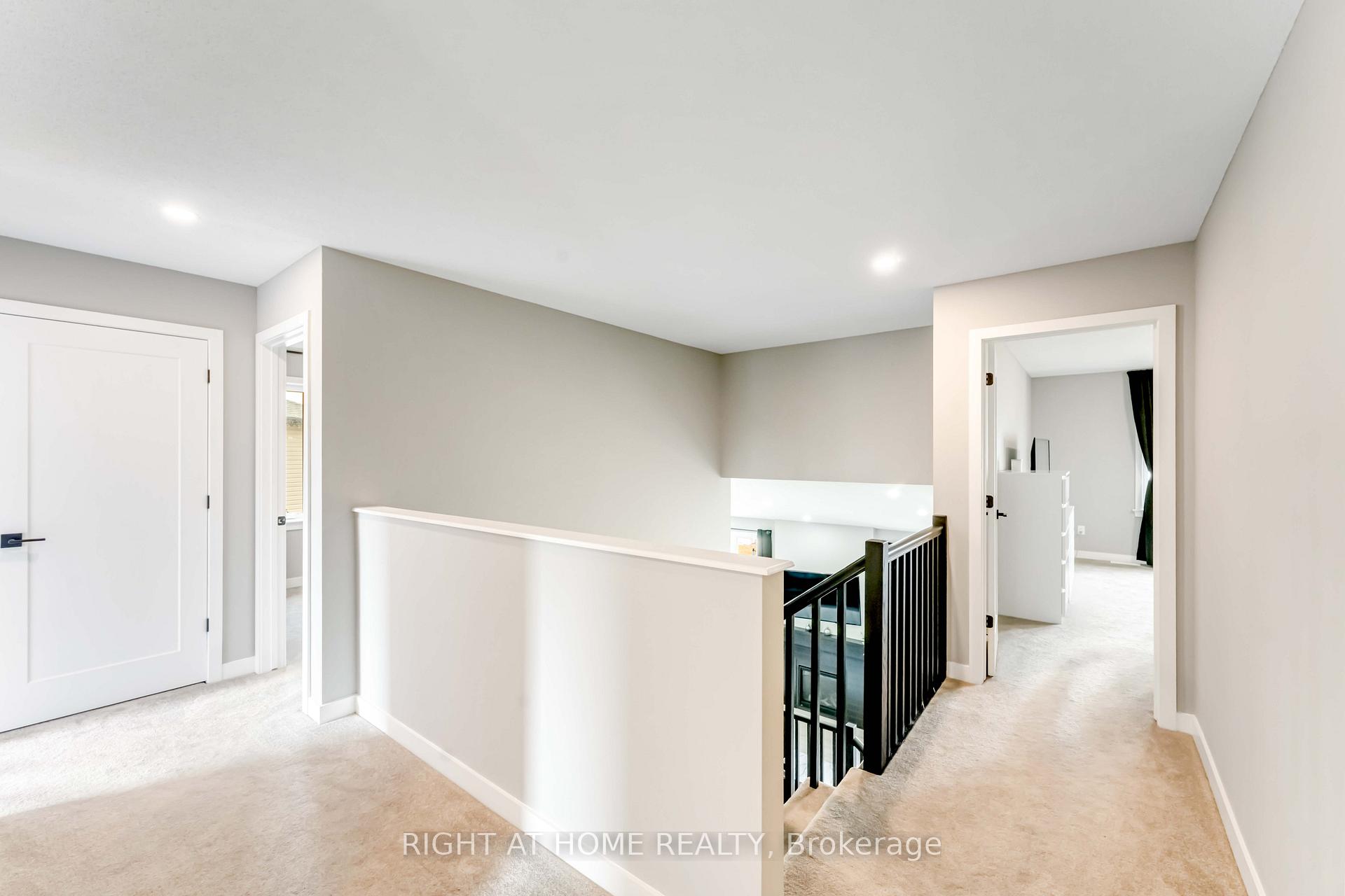 Photo 17 of 422 Gidran Circle, Ottawa, Kanata - Emerald Meadows/Trailwest — HOMEH