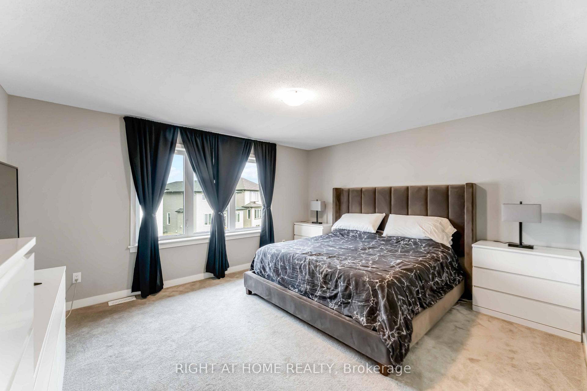 Photo 18 of 422 Gidran Circle, Ottawa, Kanata - Emerald Meadows/Trailwest — HOMEH