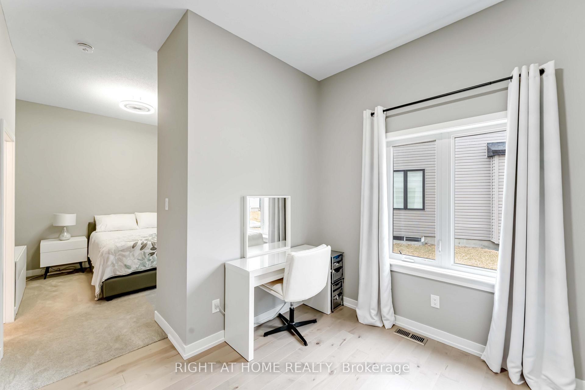 Photo 31 of 422 Gidran Circle, Ottawa, Kanata - Emerald Meadows/Trailwest — HOMEH