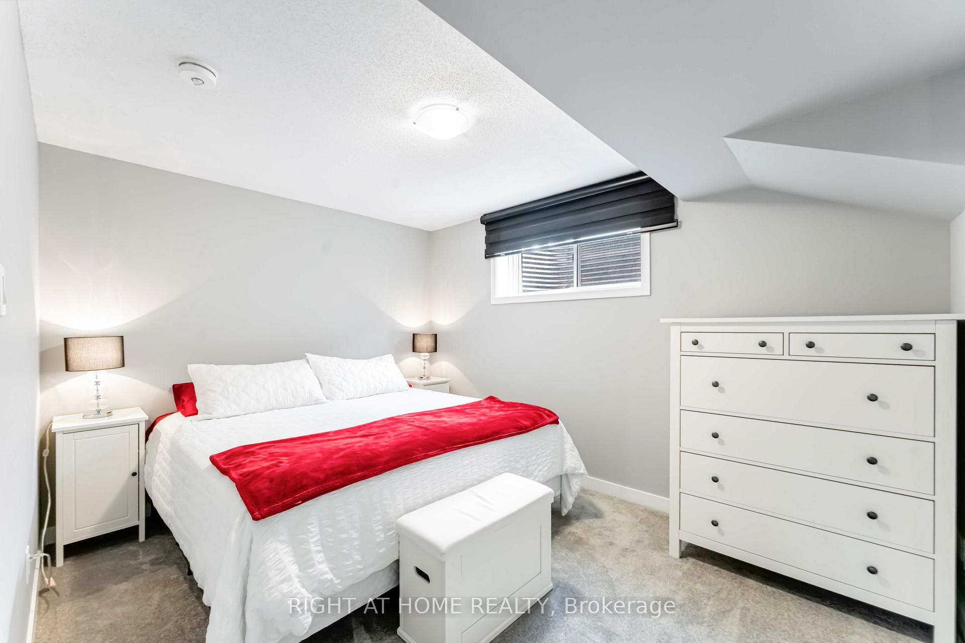 Photo 38 of 422 Gidran Circle, Ottawa, Kanata - Emerald Meadows/Trailwest — HOMEH