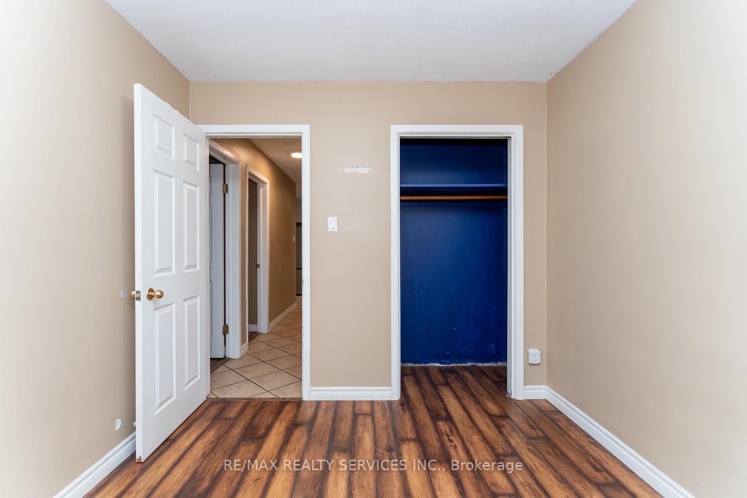 Photo 28 of 32 Obermeyer Drive, Kitchener — HOMEH