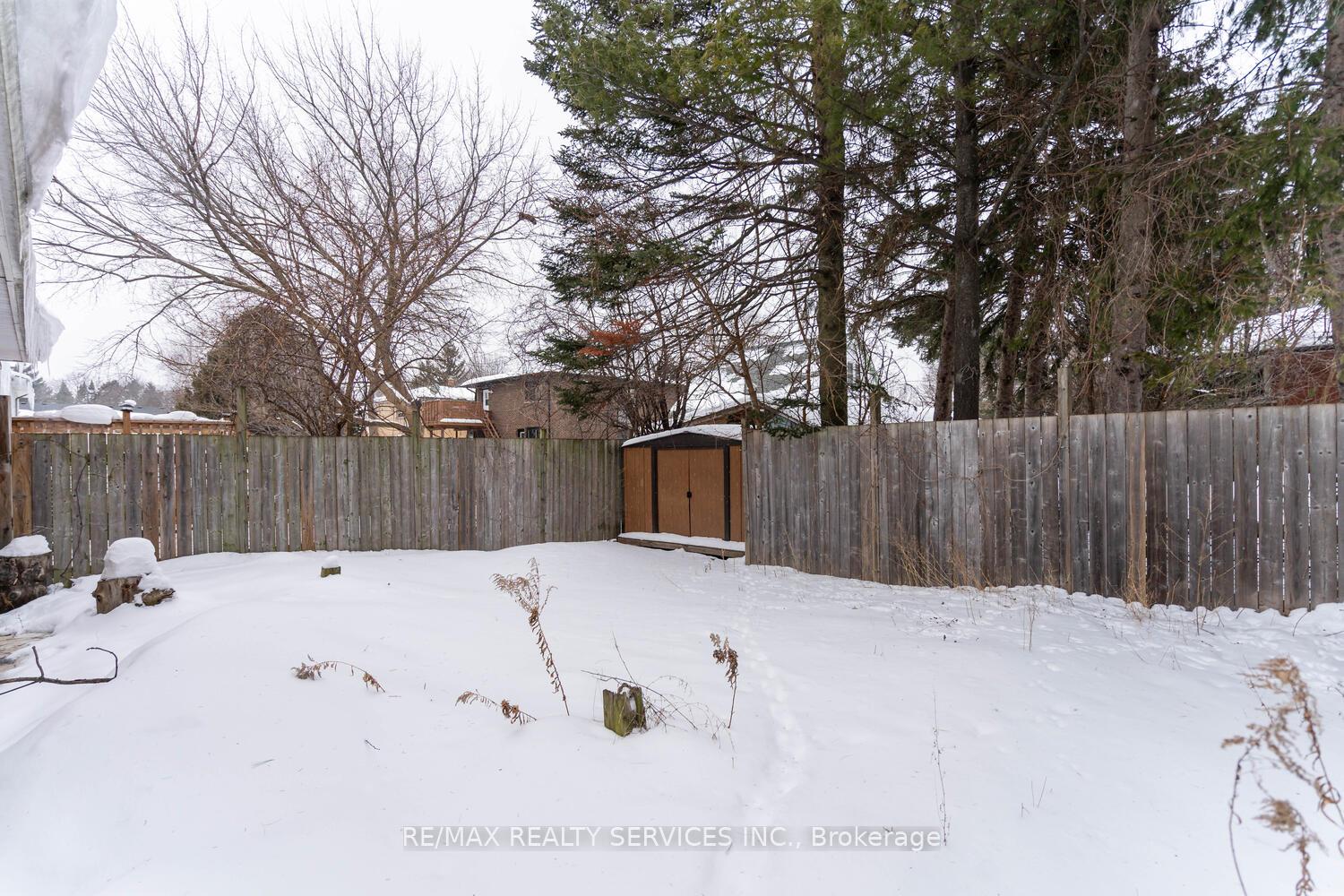 Photo 39 of 32 Obermeyer Drive, Kitchener — HOMEH
