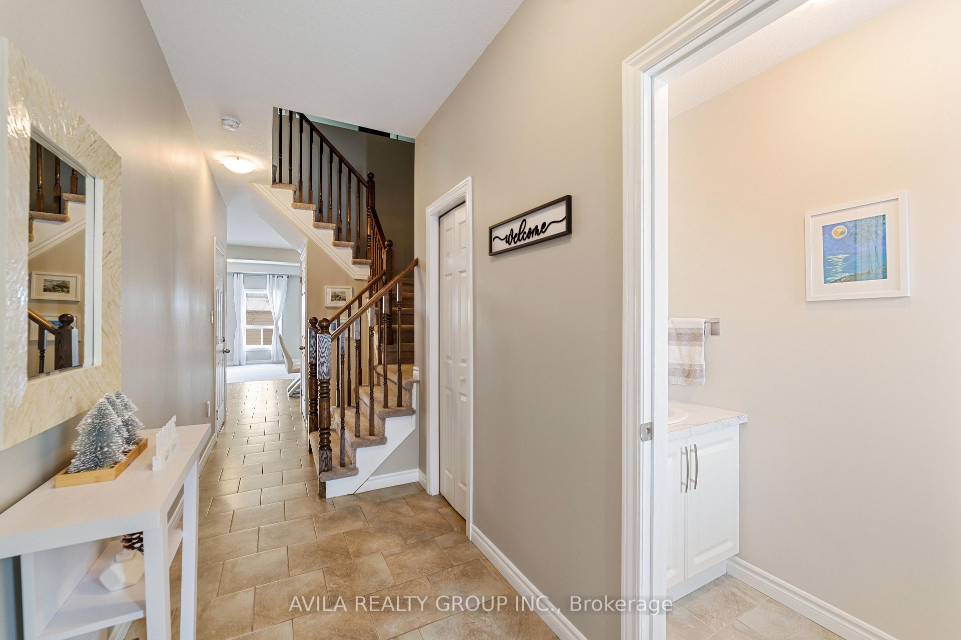 Photo 5 of Unit 18, 9 Hampton Brook Way, Hamilton, Mount Hope — HOMEH