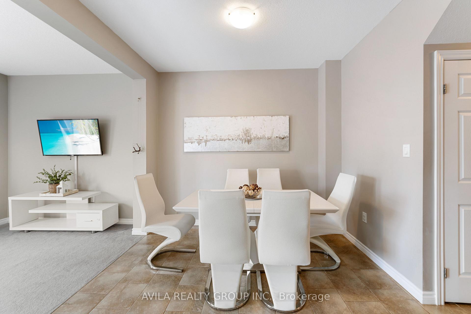 Photo 8 of Unit 18, 9 Hampton Brook Way, Hamilton, Mount Hope — HOMEH
