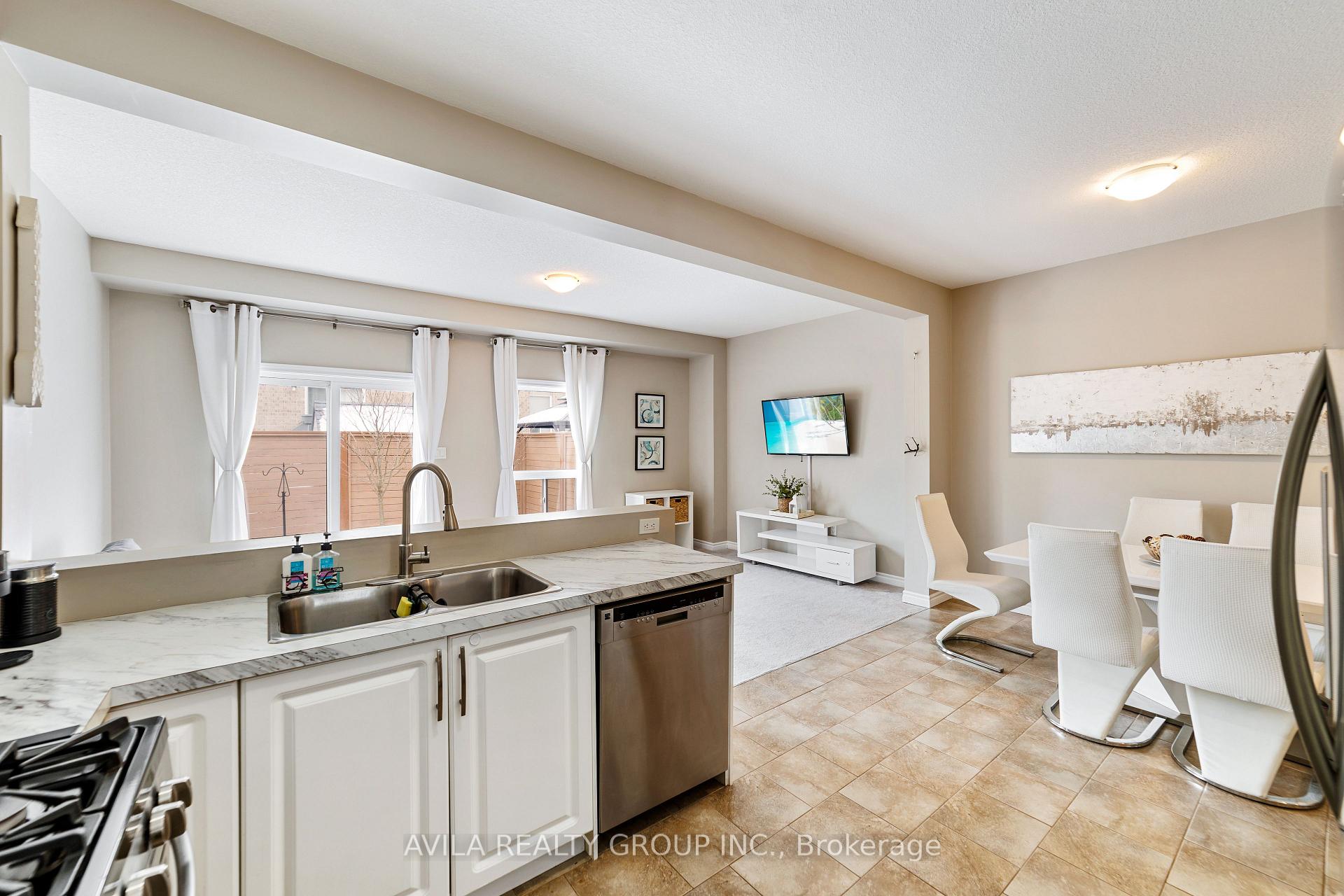 Photo 13 of Unit 18, 9 Hampton Brook Way, Hamilton, Mount Hope — HOMEH
