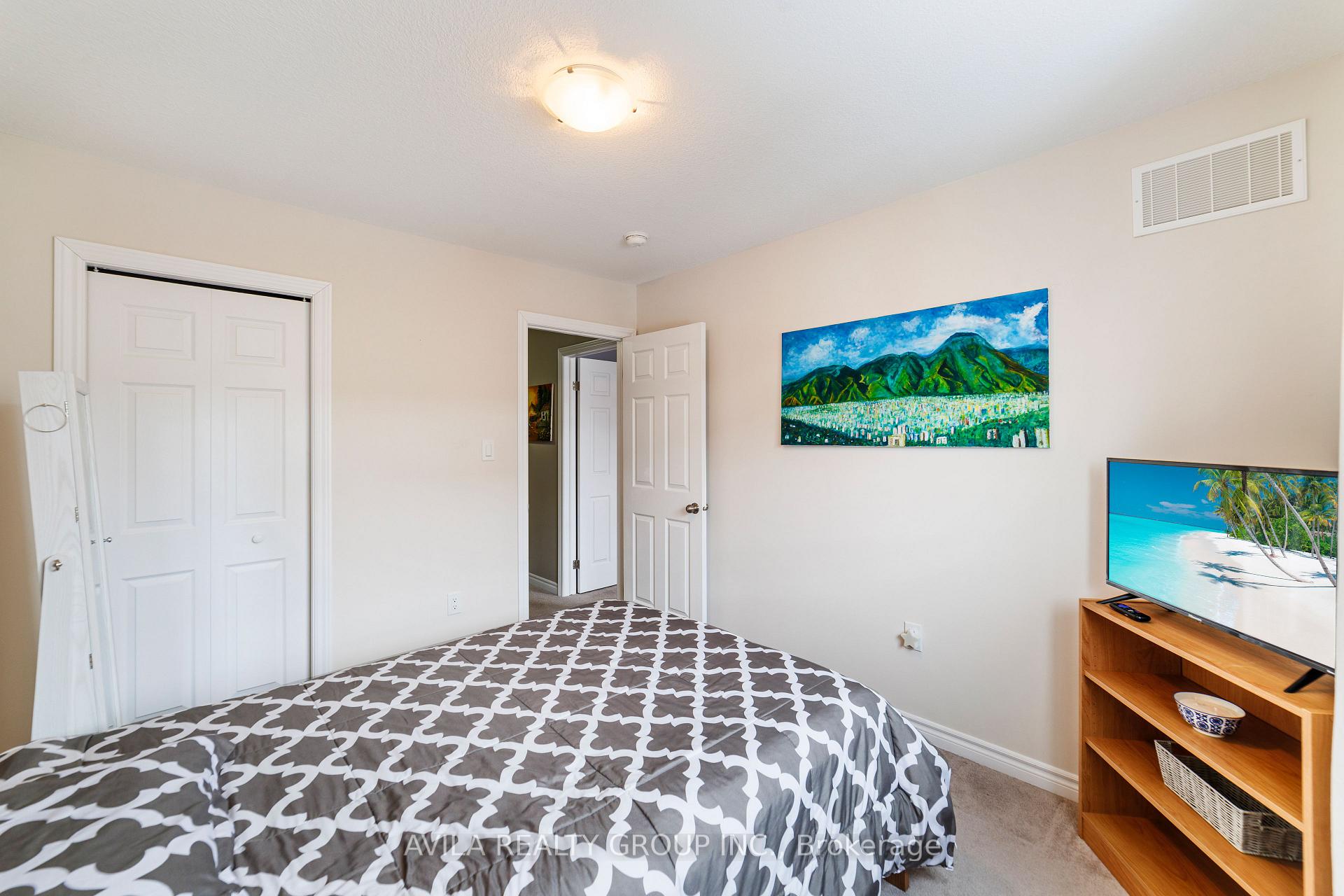 Photo 30 of Unit 18, 9 Hampton Brook Way, Hamilton, Mount Hope — HOMEH
