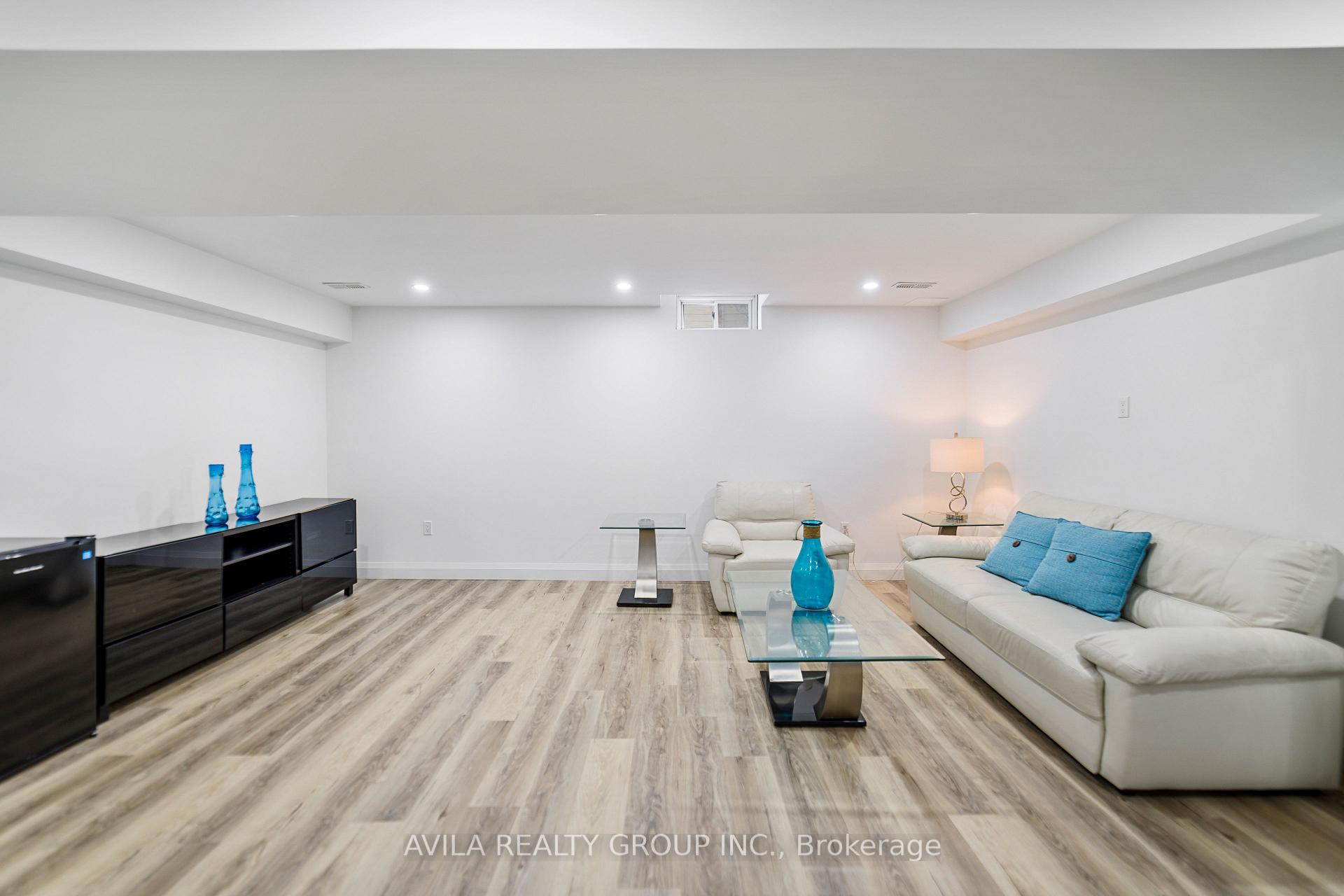 Photo 35 of Unit 18, 9 Hampton Brook Way, Hamilton, Mount Hope — HOMEH